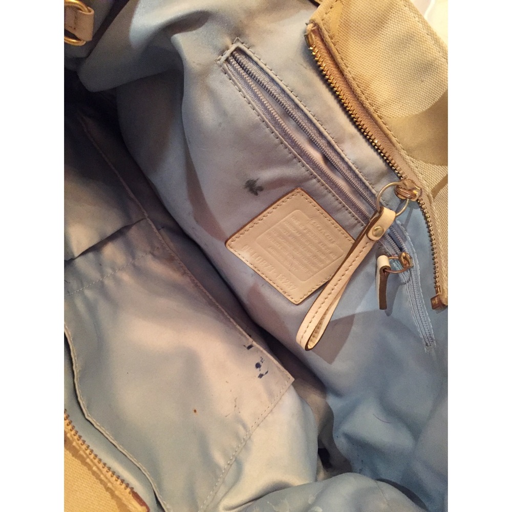 Beautiful Beige Coach Purse - Picture 4 of 7